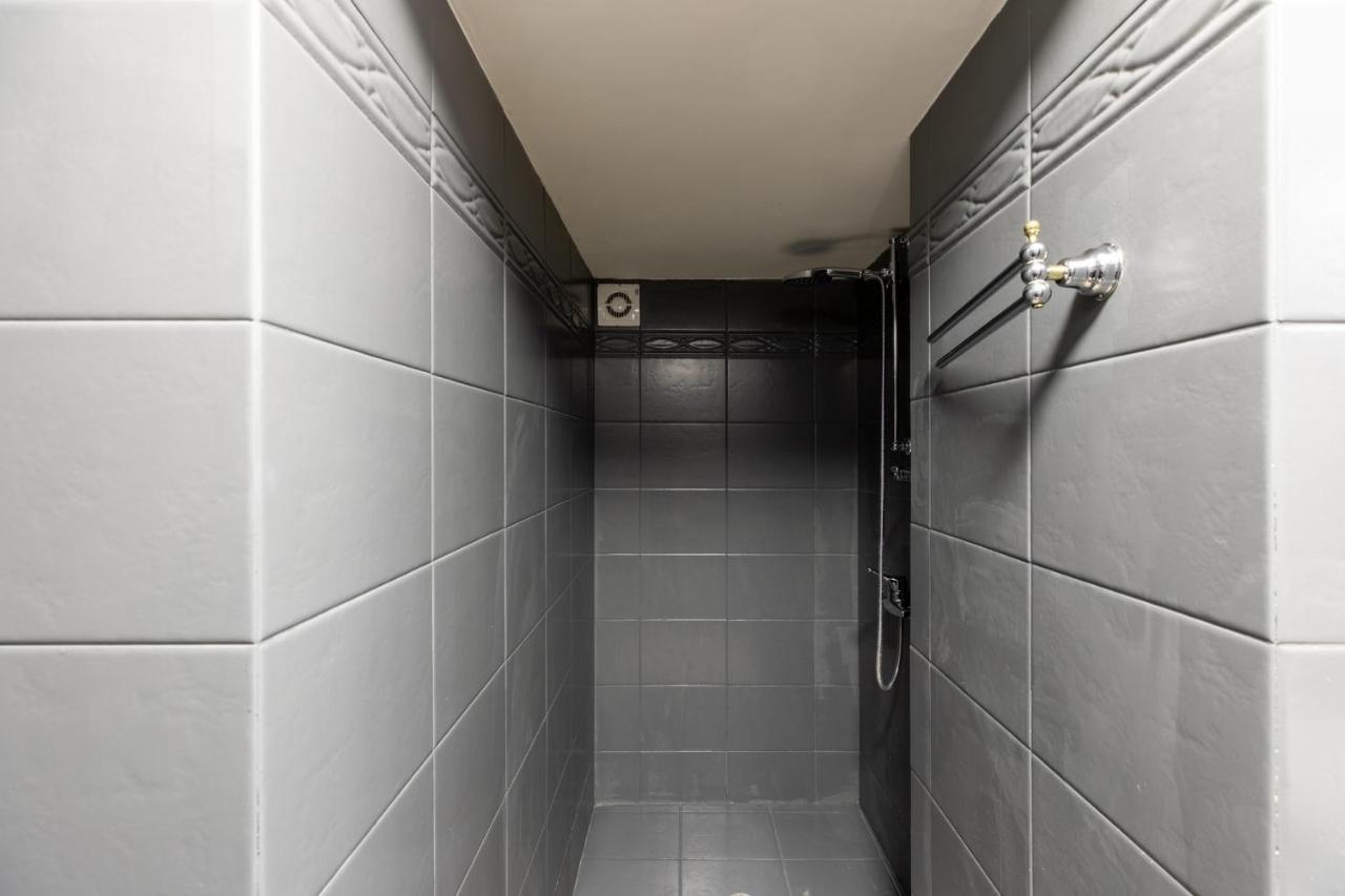 Iflat Cozy Studio In Monti Rome Bagian luar foto
